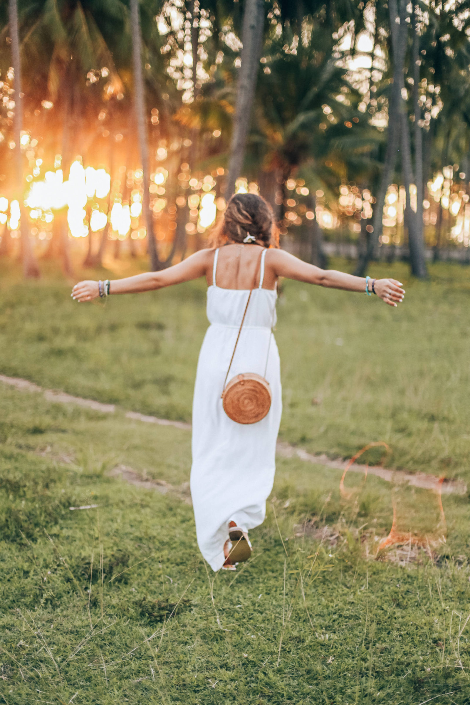 white ruffle dress, bali indonesia, jasmine elias, sunset